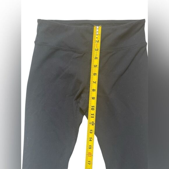 Tory Sport Black Cropped Leggings (M) - Picture 3 of 6